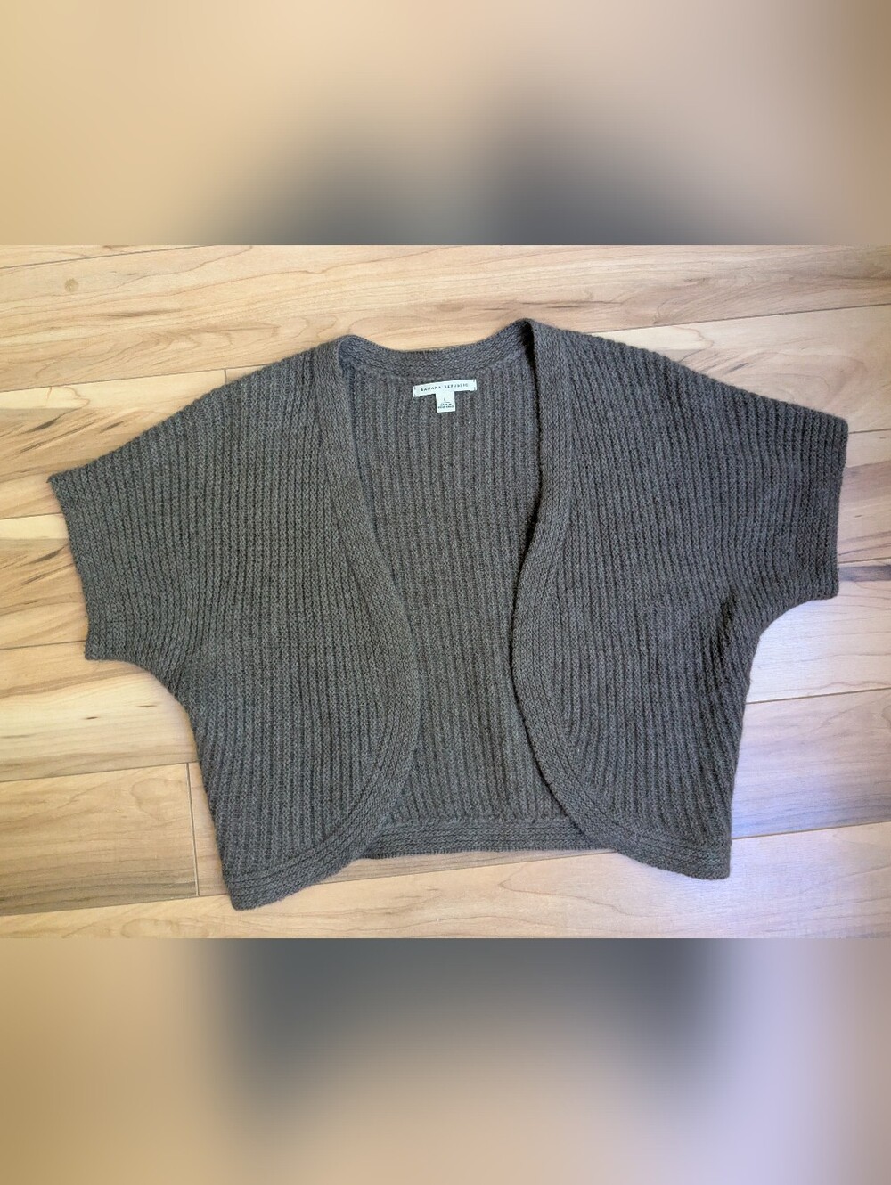 Wool / Angora shrug sweater from Banana Republic Size L